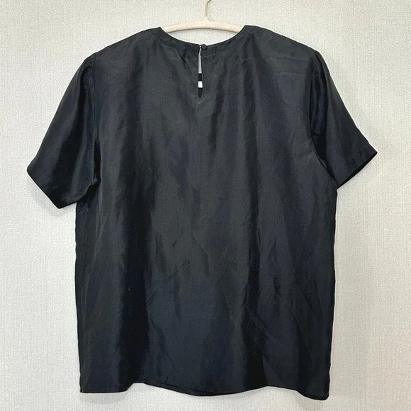 Vintage 90s 100% Silk Short Sleeve Black Blouse Size Med Minimalist Quiet Luxury - Picture 3 of 6